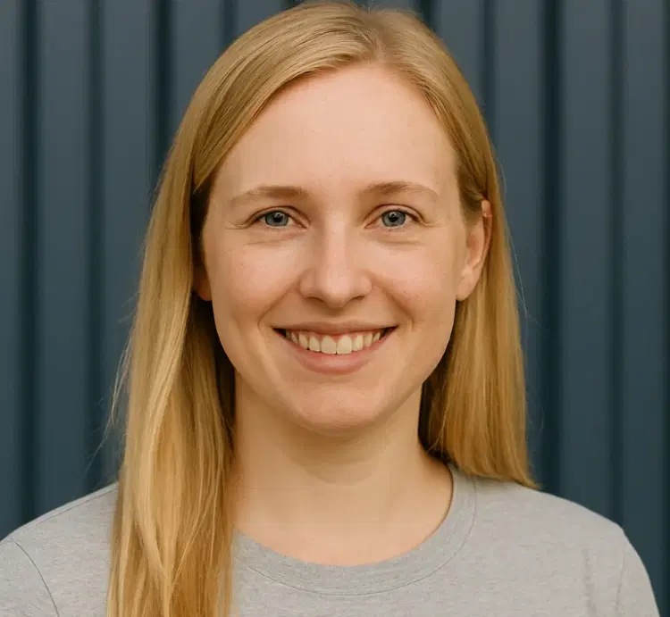 Clara - Customer Success at OskarOS